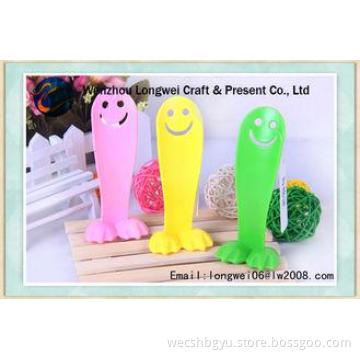 Cute smiling face plastic shoe horn offset printing for sho